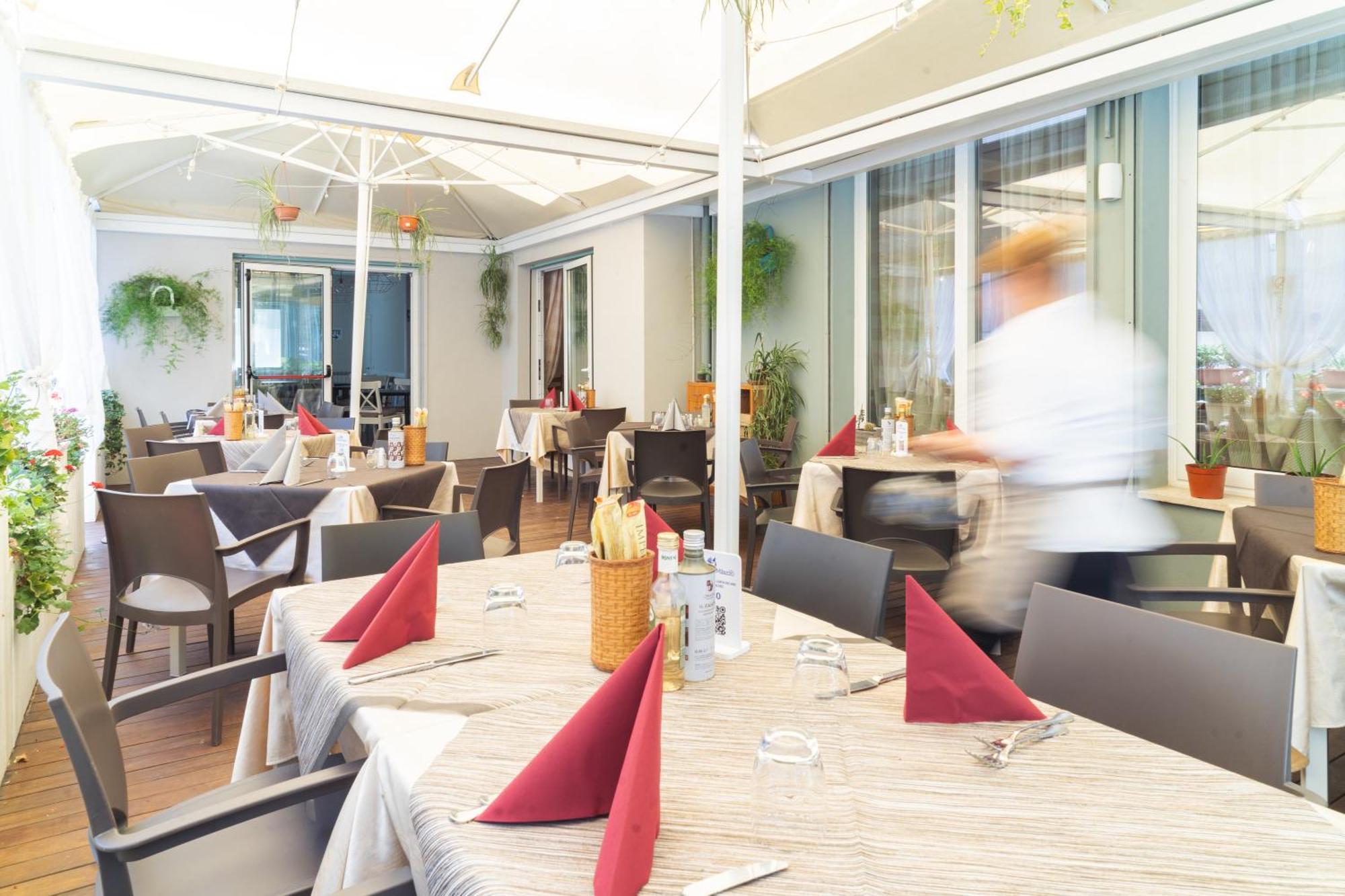 Hotel Ondina E Milazzo Cervia Zewnętrze zdjęcie