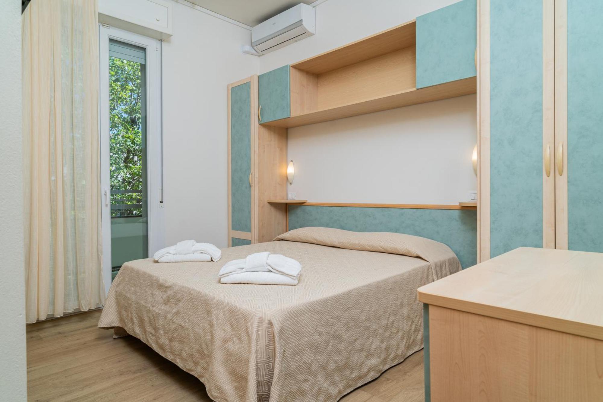 Hotel Ondina E Milazzo Cervia Zewnętrze zdjęcie