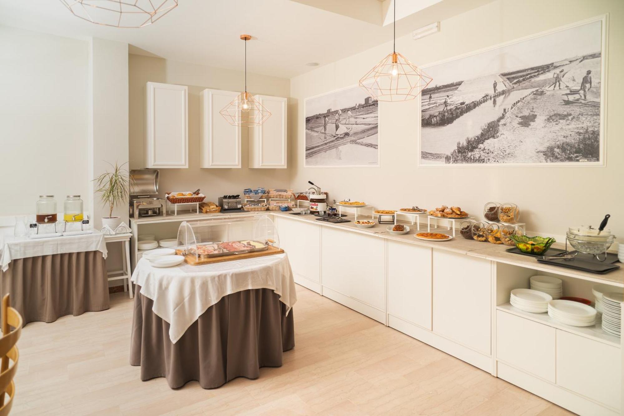 Hotel Ondina E Milazzo Cervia Zewnętrze zdjęcie